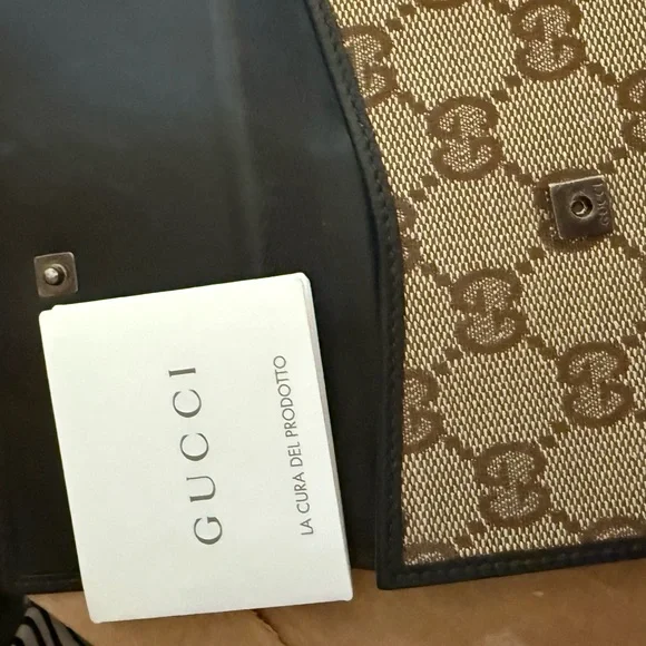 🦋 Authentic Gucci🦋Brown and Tan Logo Wallet Signature Canvas UNISEX Double EUC - Picture 12 of 12